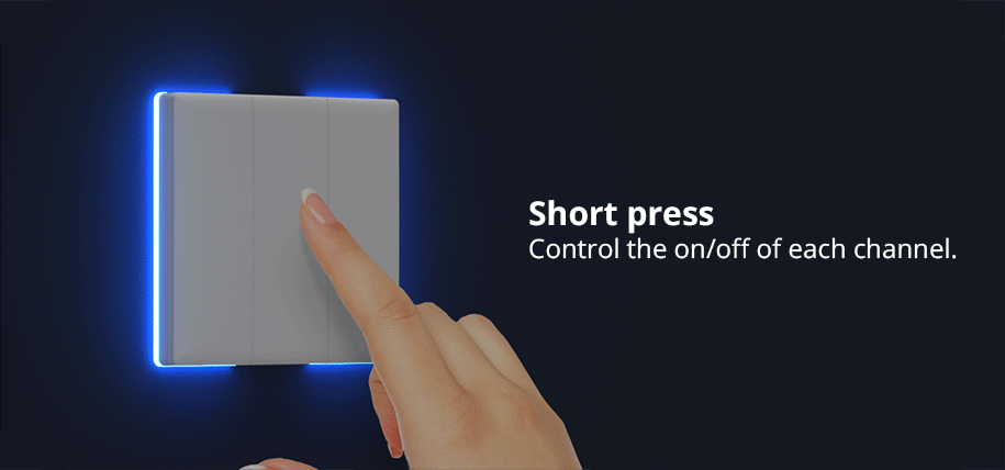 一隻手指短按 Sonoff T5 的觸控面板,面板上的指示燈隨之亮起,展示了基本的開關控制功能。